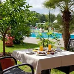 Отель Harrys' Garden Абано-Терме