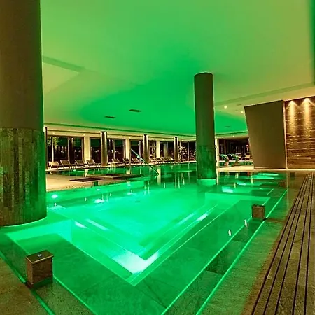 Harrys' Garden 4*