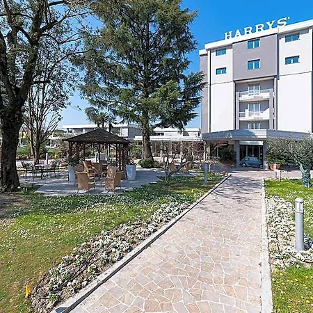 Harrys' Garden מלון אבנו טרמה