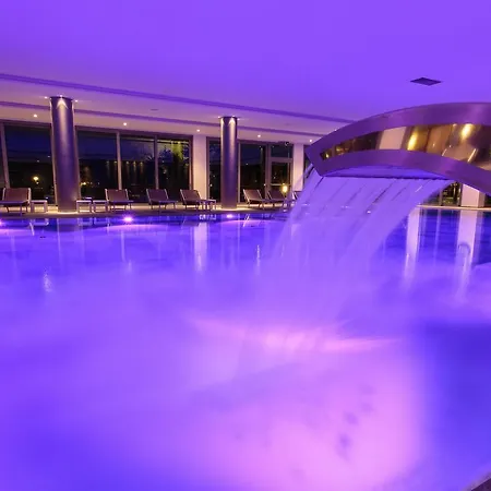 Hotel Harrys' Garden 4*