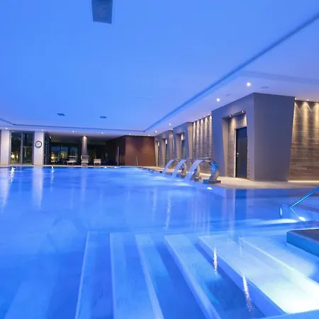 Hotel Harrys' Garden 4*
