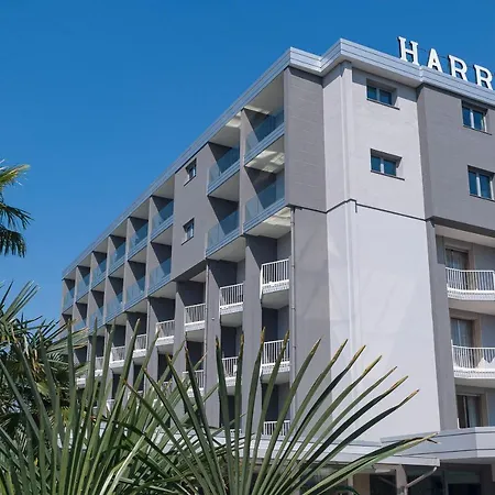 Harrys' Garden 4*